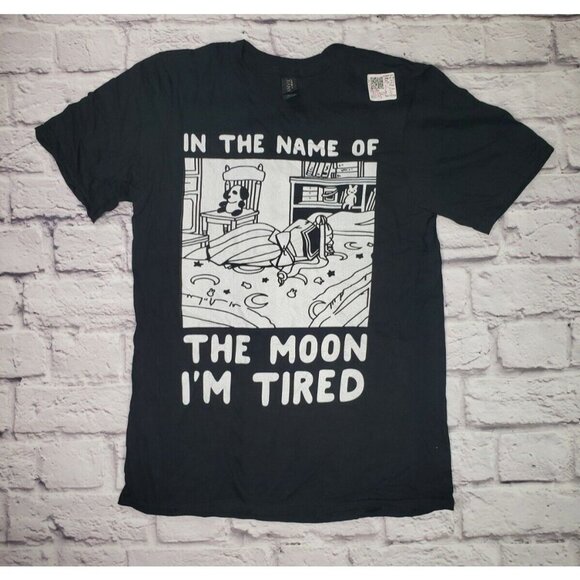 Women's Physical Therapist Tired Graphic Short-Sleeve Black T-Shirt Size Small - Picture 1 of 4